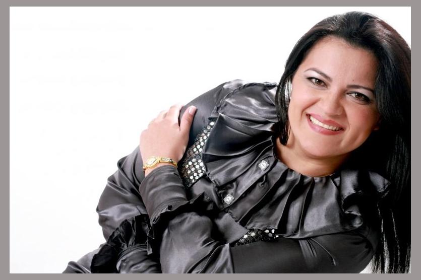 Cantora Anita Reis